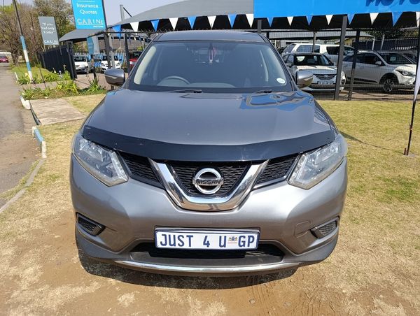 2017-Nissan-X-Trail-20-XE image:2