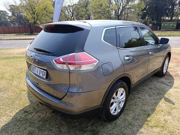 2017-Nissan-X-Trail-20-XE image:6