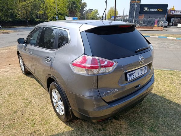2017-Nissan-X-Trail-20-XE image:8