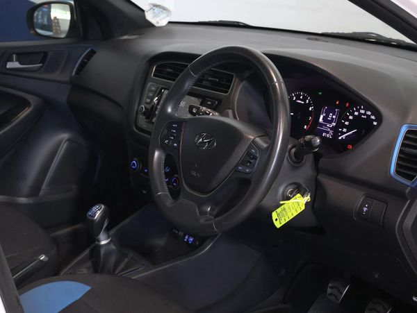 Used Hyundai i20 Active for sale in Western Cape