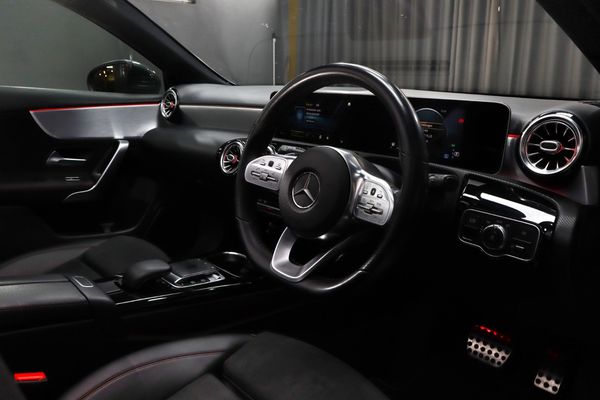 2018-Mercedes-Benz-A-Class-A-200-Auto image:10