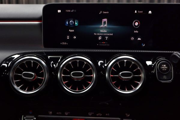 2018-Mercedes-Benz-A-Class-A-200-Auto image:13