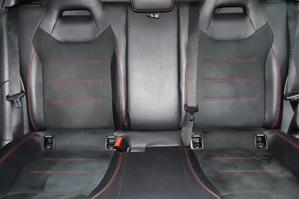 2018-Mercedes-Benz-A-Class-A-200-Auto image:17