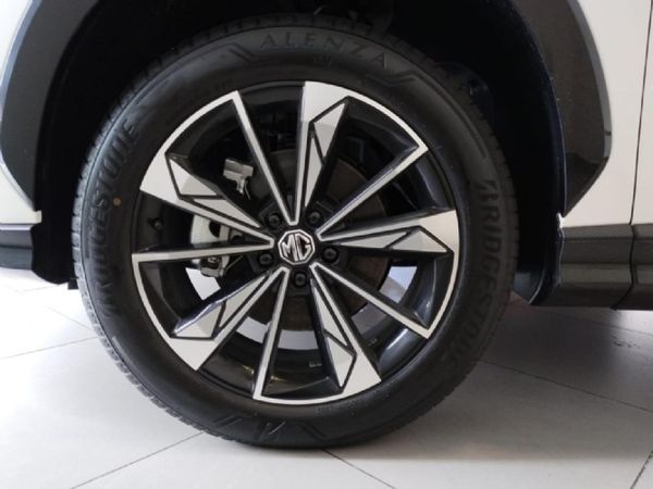 2025-MG-HS-15T-Del-Auto image:10