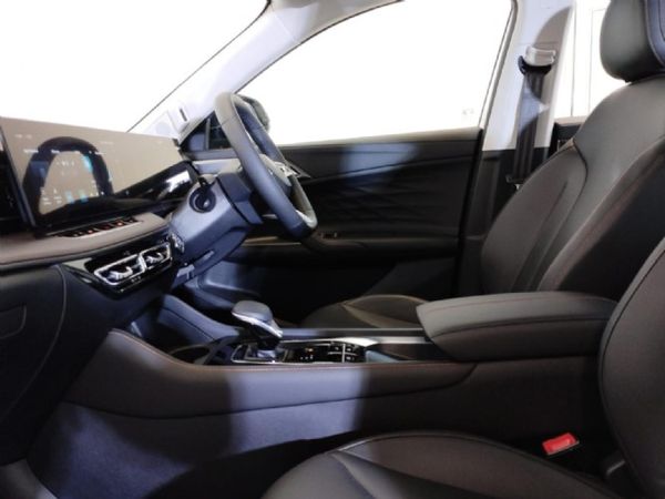 2025-MG-HS-15T-Del-Auto image:8