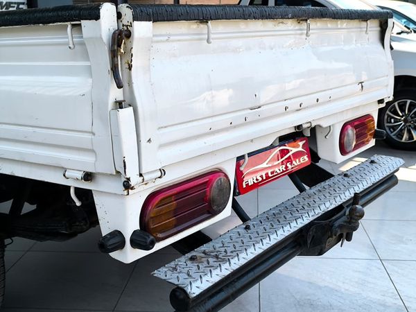 2009-Hyundai-H100-Bakkie-26i-D-Dropside image:7