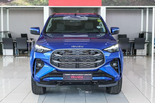 2026-Isuzu-Mu-x-30D-LS-Auto image:1