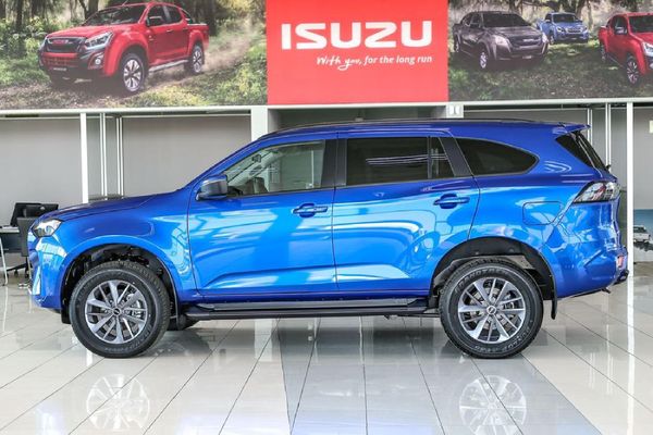 2026-Isuzu-Mu-x-30D-LS-Auto image:6