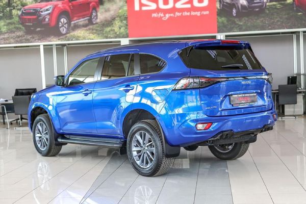 2026-Isuzu-Mu-x-30D-LS-Auto image:8