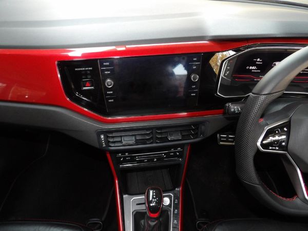 2022-Volkswagen-Polo-20-GTI-Auto-147kW image:12