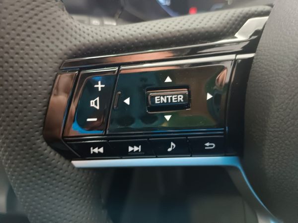 2025-Mitsubishi-Outlander-Sport-15-Exceed-Auto image:12