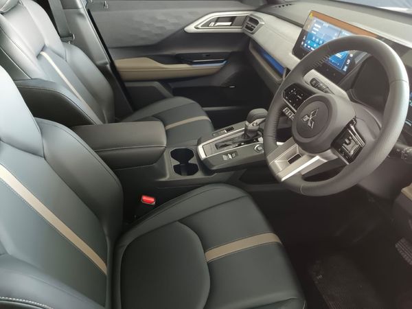 2025-Mitsubishi-Outlander-Sport-15-Exceed-Auto image:8