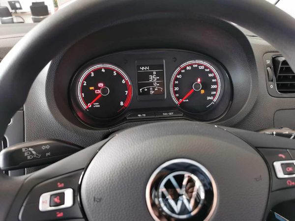 2025-Volkswagen-Polo-Vivo-14 image:8