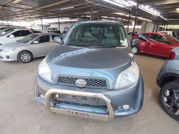 2008-Daihatsu-Terios-15 image:1