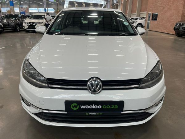 2020-Volkswagen-Golf-VII-10-TSI-Comfortline image:7