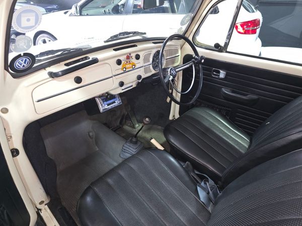 1969-Volkswagen-Beetle-1500 image:19