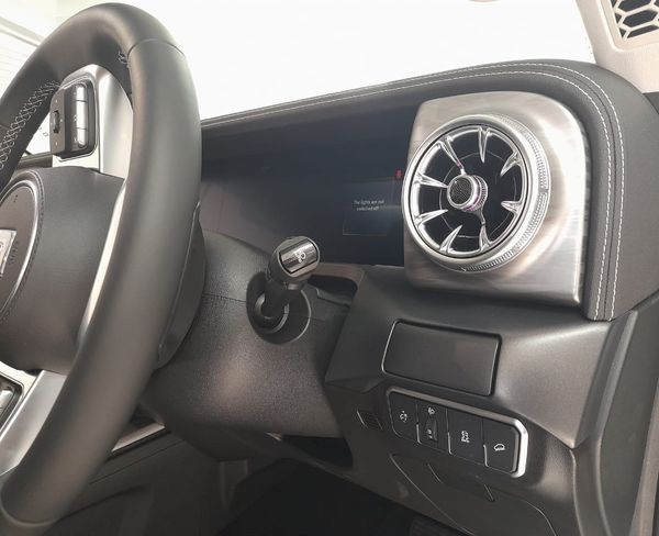 2026-GWM-Tank-300-24TD-Luxury-Auto image:10