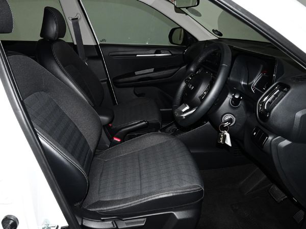 2024-Kia-Sonet-15-EX image:12