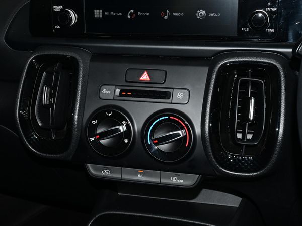 2024-Kia-Sonet-15-EX image:19