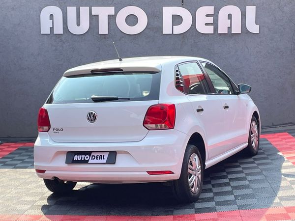 2020-Volkswagen-Polo-Vivo-14-Trendline-5-dr image:3