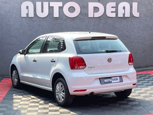 2020-Volkswagen-Polo-Vivo-14-Trendline-5-dr image:4