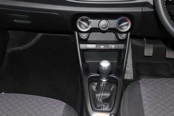 2026-Kia-Picanto-10-LX-Manual image:10