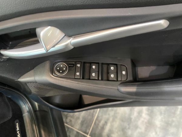 2025-Kia-Seltos-15-CRDi-LX image:6