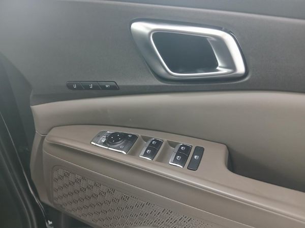 2025-Kia-Carnival-22-CRDi-SXL-Auto image:15