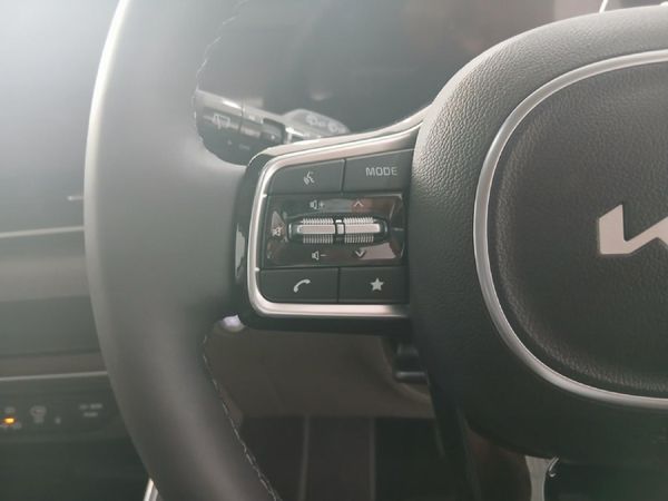2025-Kia-Carnival-22-CRDi-SXL-Auto image:17