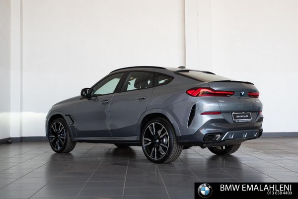 2025-BMW-X6-M60i image:1