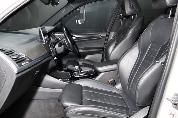 2021-BMW-X3-xDrive20d-M-Sport image:15