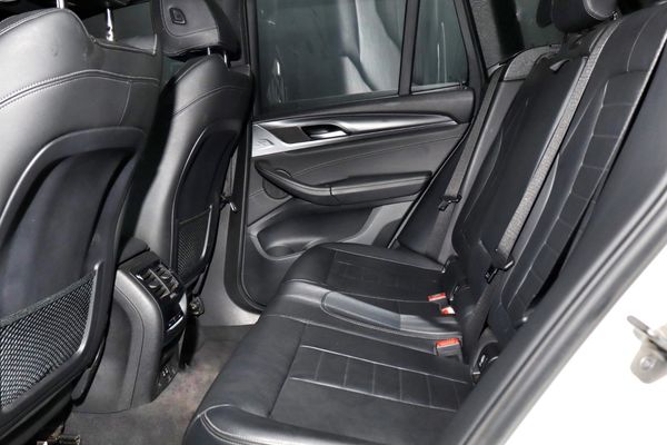 2021-BMW-X3-xDrive20d-M-Sport image:16