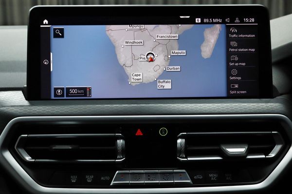 2021-BMW-X3-xDrive20d-M-Sport image:19
