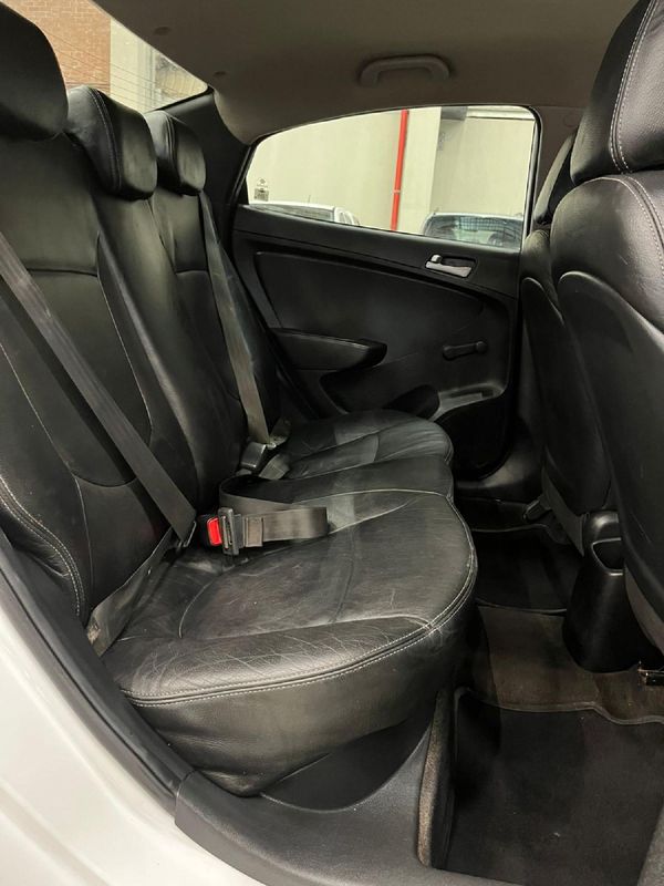 2020-Hyundai-Accent-16-GL-Motion image:11