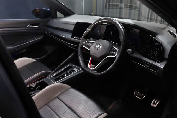 2021-Volkswagen-Golf-8-GTI-20-TSI-Auto image:10