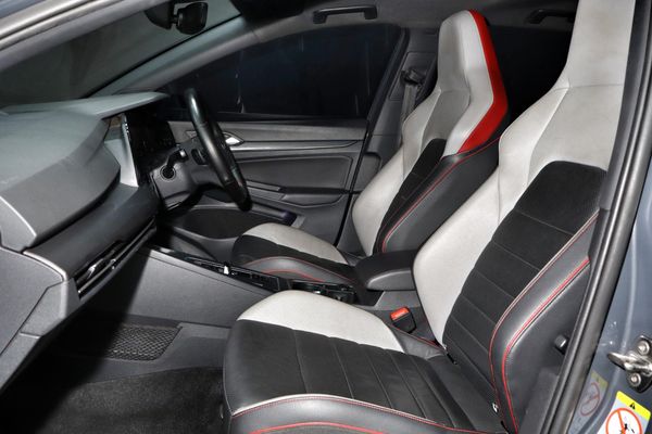 2021-Volkswagen-Golf-8-GTI-20-TSI-Auto image:14