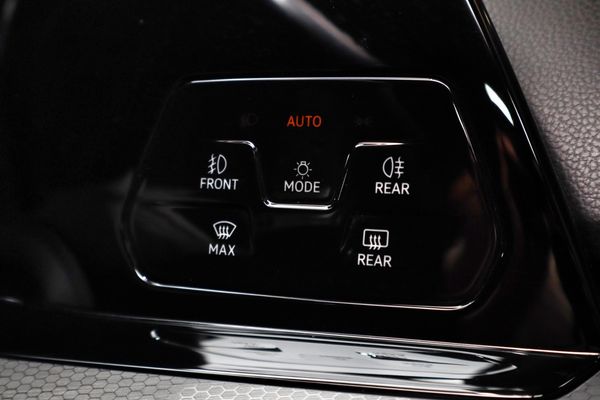 2021-Volkswagen-Golf-8-GTI-20-TSI-Auto image:19