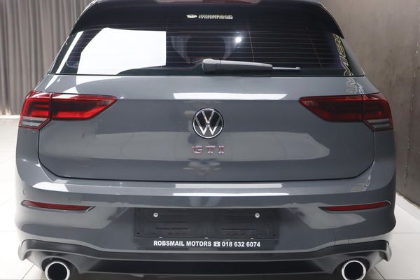 2021-Volkswagen-Golf-8-GTI-20-TSI-Auto image:6