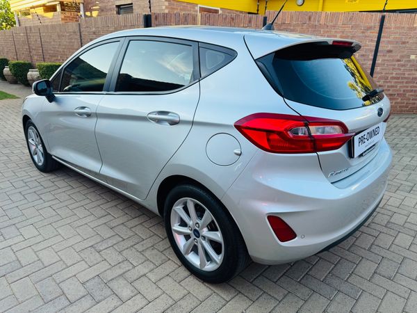 2019-Ford-Fiesta-10-EcoBoost-Trend-5-dr image:4