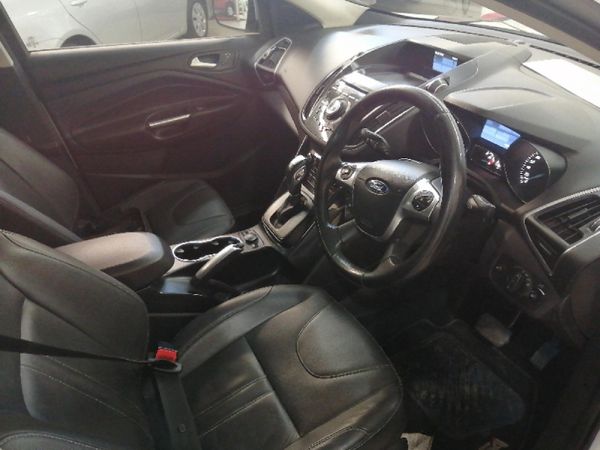 2014-Ford-Kuga-20-TDCi-Titanium-AWD-Auto image:4