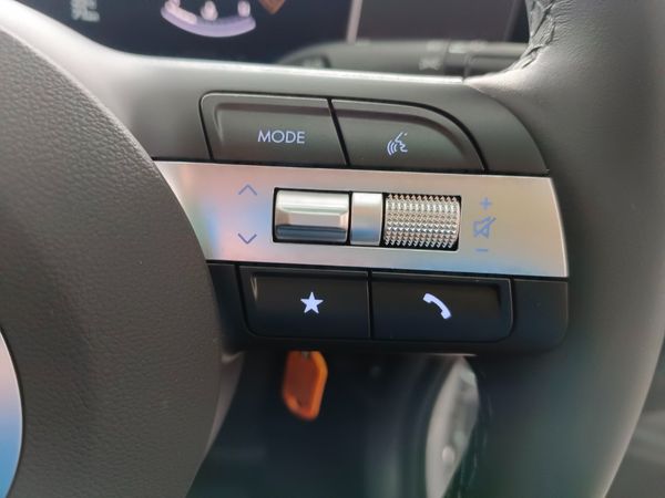 2026-Hyundai-Tucson-20-Premium-Auto image:11