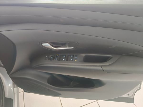 2026-Hyundai-Tucson-20-Premium-Auto image:7