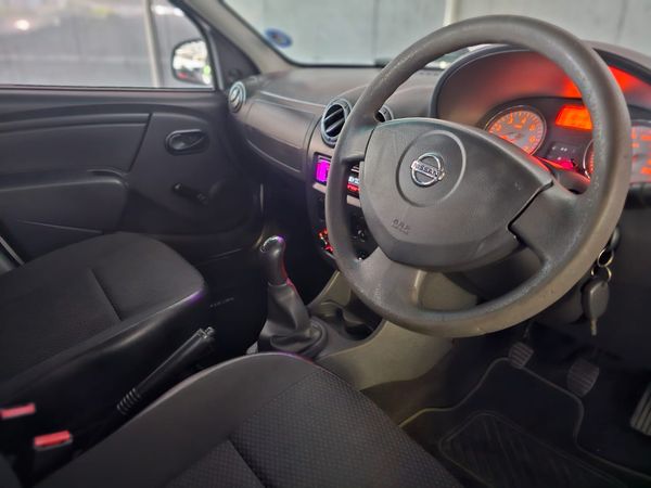 2018-Nissan-NP200-16-AC-Safety-Pack image:5