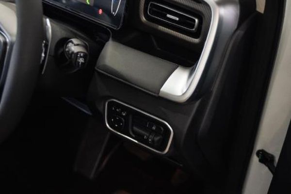 2026-GWM-P-Series-P300-24TD-LT-Double-Cab-Auto image:10