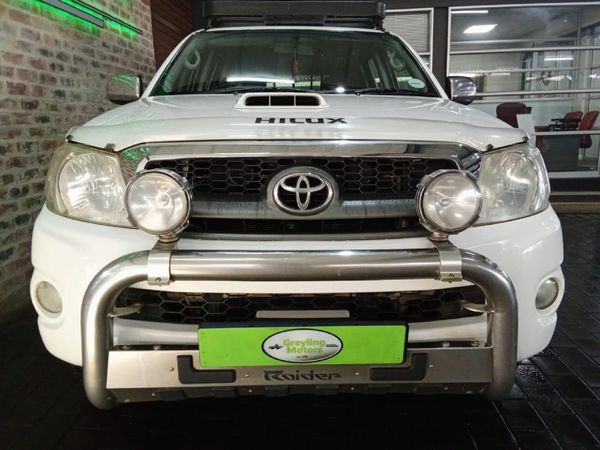 2010-Toyota-Hilux-30-D-4D-Raider-4x4-Auto-Double-Cab image:4