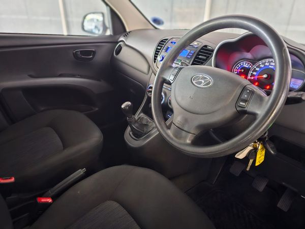 2017-Hyundai-i10-11-GLS-Motion image:5