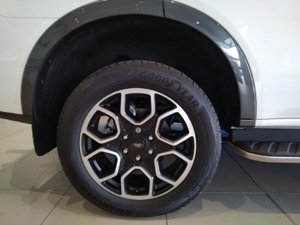 2025-Ford-Everest-30D-V6-Wildtrack-AWD-Auto image:12