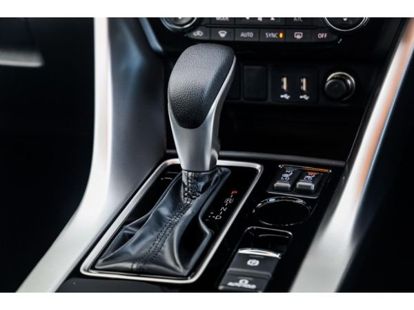 2025-Mitsubishi-Eclipse-Cross-15T-GLS-Auto image:11