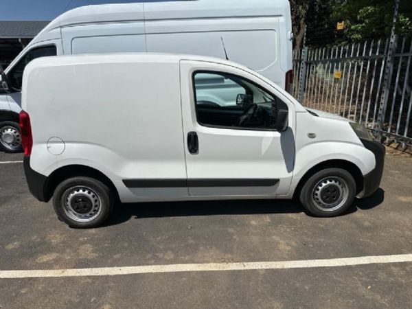 2014-Fiat-Fiorino-13-MultiJet-Panel-Van image:4