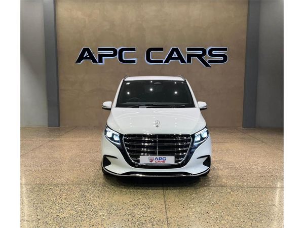 2025-Mercedes-Benz-V-Class-V300d-Exclusive image:2